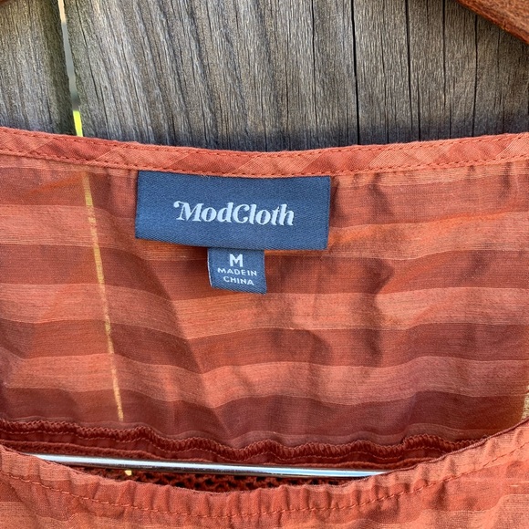 ModCloth linen top - Picture 3 of 4